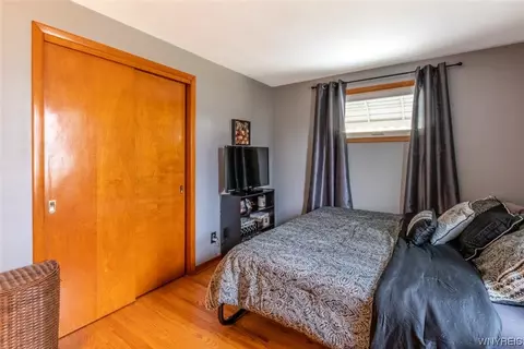 4357 E Frontier Dr, Buffalo, NY 14219 photo 23