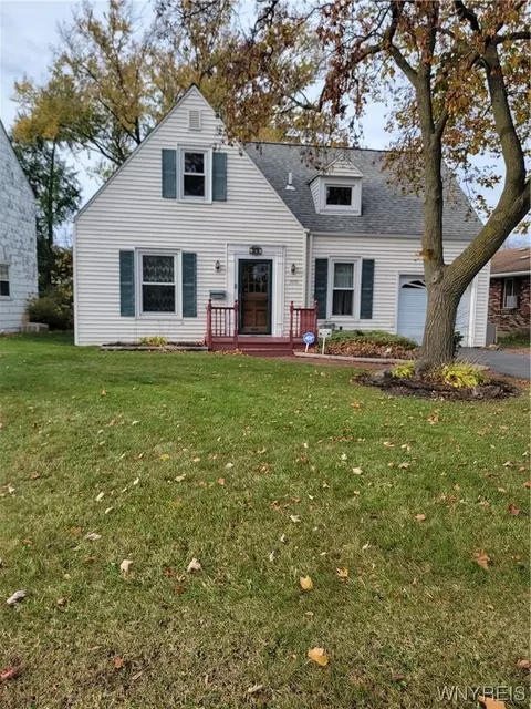 3010 Macklem Ave, Niagara Falls, NY 14305