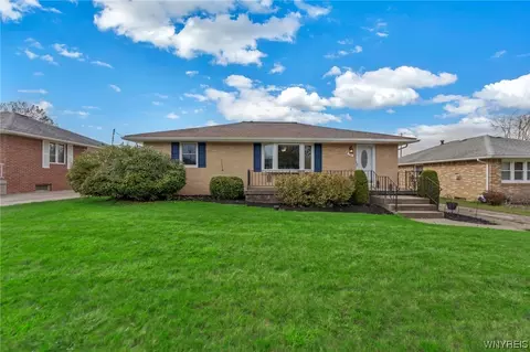 75 Greenhill, West Seneca, NY 14224