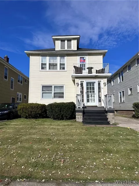 63 Pullman Ave, Tonawanda, NY 14217
