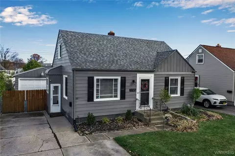 1745 Parker Blvd, Tonawanda, NY 14150