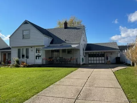 240 Kelvin Dr, Buffalo, NY 14223