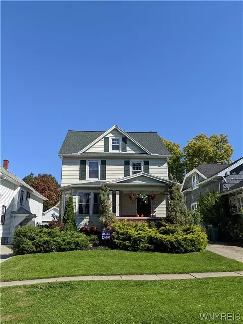 53 Larchmont Rd, Buffalo, NY 14214