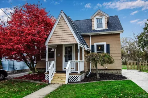 105 Tindle Ave, West Seneca, NY 14224