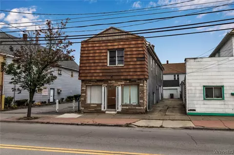 1092 Walden Ave, Buffalo, NY 14211