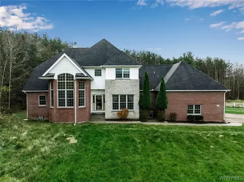 9309 Holland Glenwood Rd, Glenwood, NY 14069