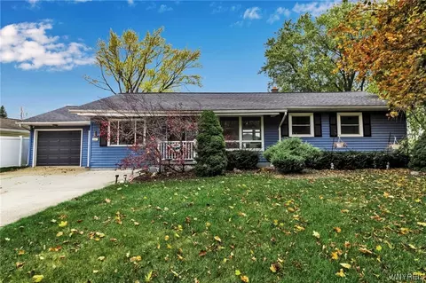 7392 Saint Joseph Rd, Niagara, NY 14304
