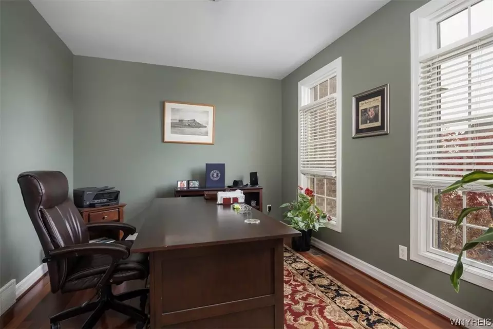 82 Arcadian Dr, Amherst, NY 14228 Movoto