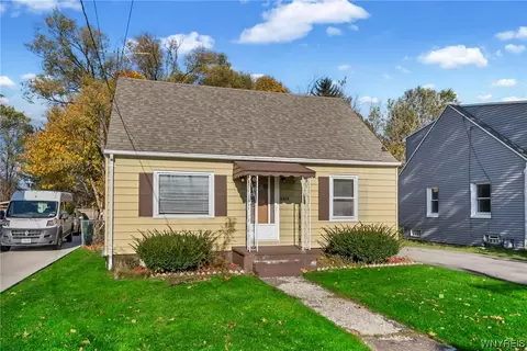 6202 Stephenson Ave, Niagara Falls, NY 14304