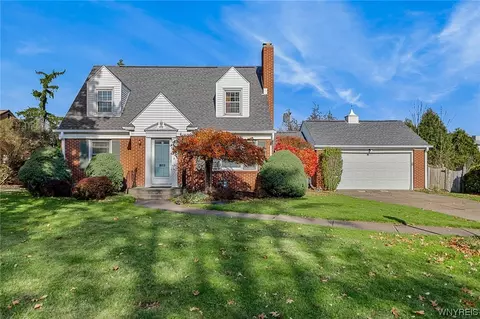 175 Grimsby Rd W, Buffalo, NY 14223