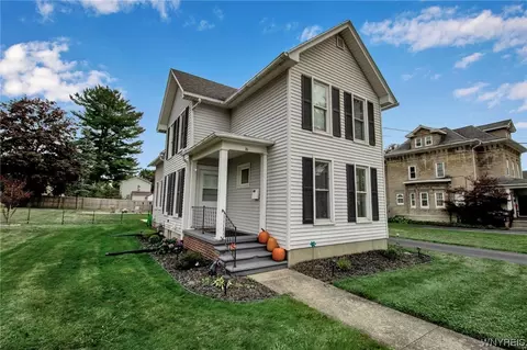 33-35 Otis St, Batavia, NY 14020