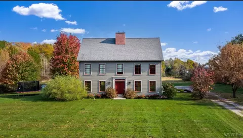10858 Keller Rd, Clarence, NY 14031