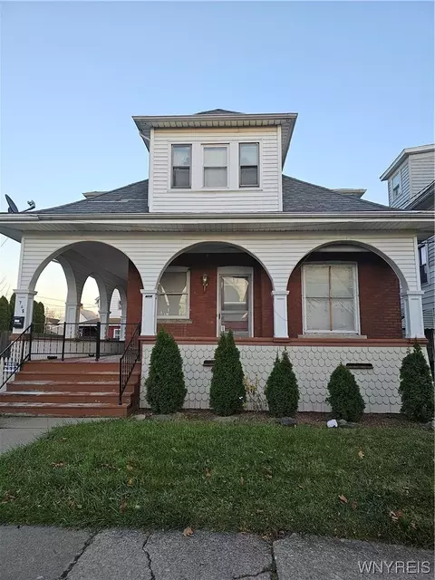 769 15th St, Niagara Falls, NY 14301