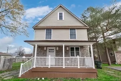 85 Houston St, Depew, NY 14043
