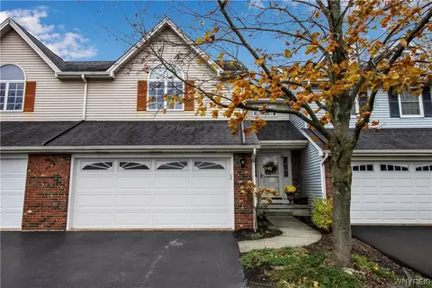 59 Hillcrest Hts, West Seneca, NY 14224
