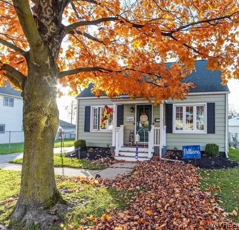 134 Crocker St, Sloan, NY 14212