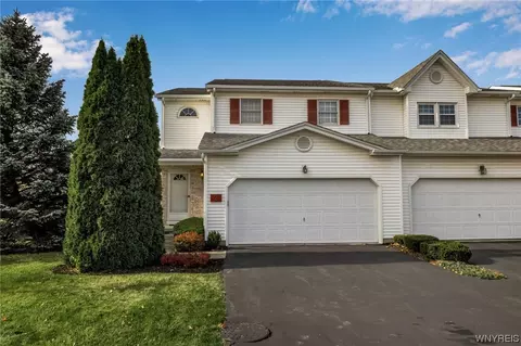 2 Foxwood, Depew, NY 14043