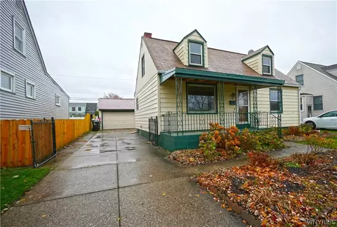 151 Springfield Ave, Tonawanda, NY 14150
