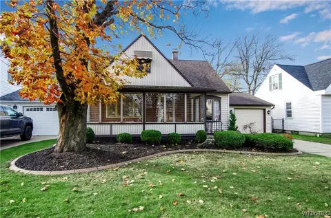242 Kirkwood Dr, West Seneca, NY 14224