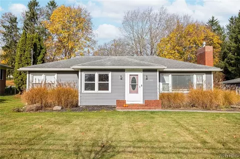 3740 Chili Ave, Chili, NY 14624