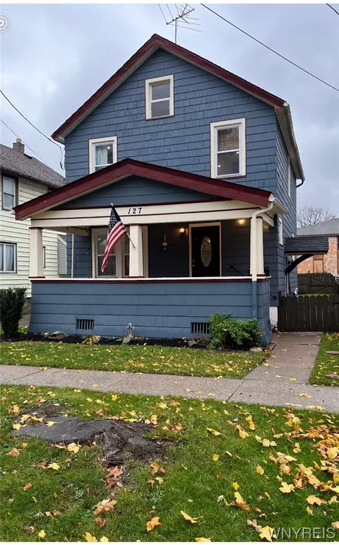 127 Gooding St, Lockport, NY 14094