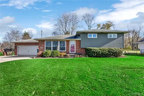 151 Winona Rd, Elma, NY 14059