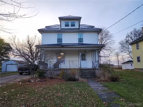 257 N Main St, Yates, NY 14098