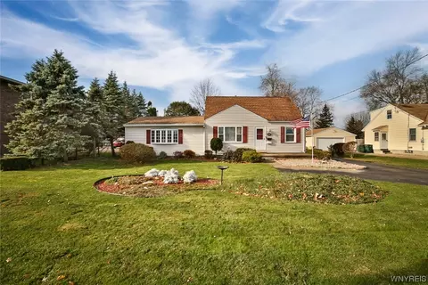 1426 Nash Rd, North Tonawanda, NY 14120