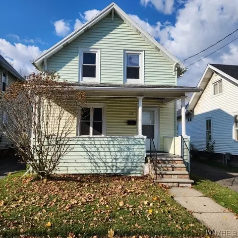 173 Aurora St, Lancaster, NY 14086