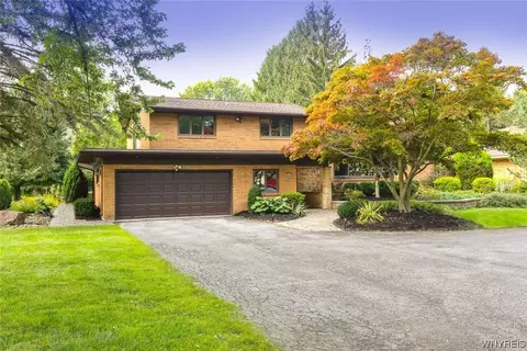 3800 E River Rd, Grand Island, NY 14072