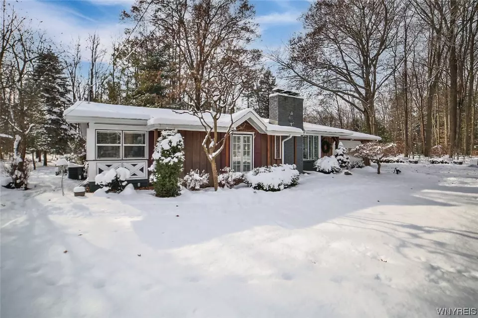 410 Chairfactory Rd, Elma, NY 14059 49 Photos Movoto