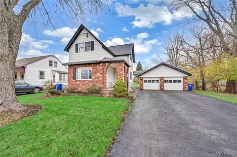 56 Kron Ave, West Seneca, NY 14224