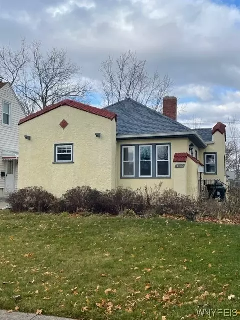 339 Tremont Ave, Kenmore, NY 14217