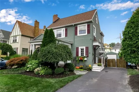 51 Radcliffe Rd, Buffalo, NY 14214