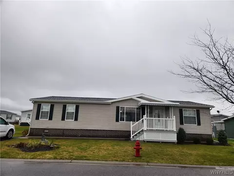 4110 Seneca Pkwy, Niagara, NY 14304
