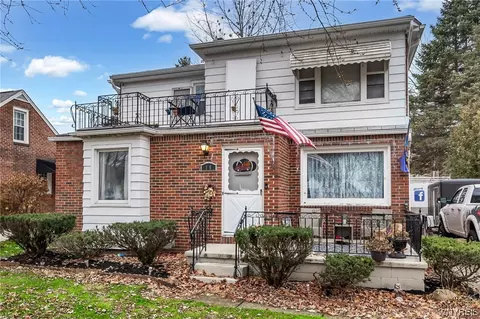 16 Ward Ct, Buffalo, NY 14220