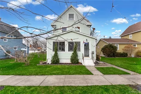 194 Olmstead Ave, Depew, NY 14043