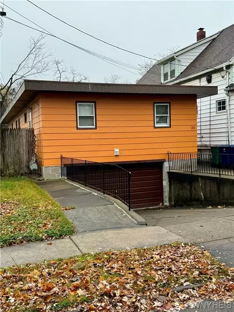 23 Hoyer Pl, Buffalo, NY 14216