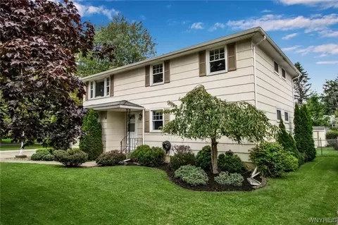 814 Sweeney St, North Tonawanda, NY 14120