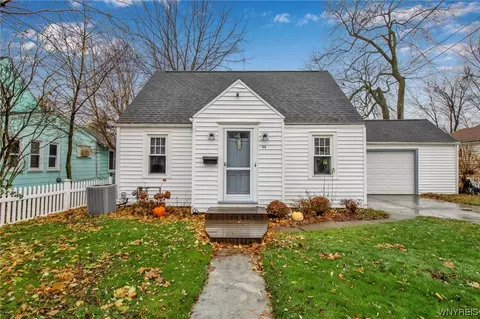 44 Barnsdale Ave, West Seneca, NY 14224