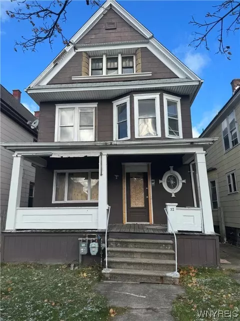 32 Kenefick Ave, Buffalo, NY 14220