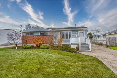 16 Susan Dr, Depew, NY 14043