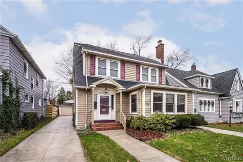 124 Capen Blvd, Amherst, NY 14226