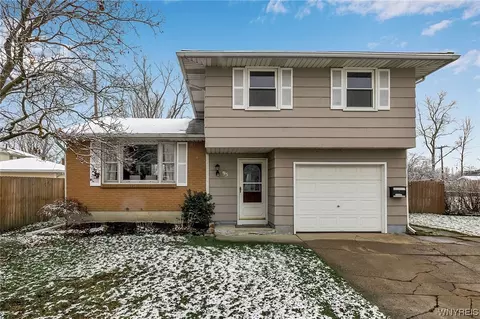 95 Claude Dr, Depew, NY 14043