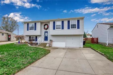 51 Lucerne Ct, Cheektowaga, NY 14227