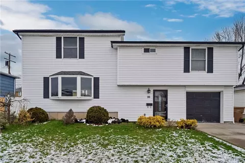 95 Santin Dr, Cheektowaga, NY 14225