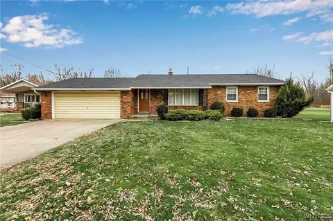905 Ruie Rd, North Tonawanda, NY 14120