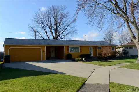 210 Jamaica Rd, Tonawanda, NY 14150
