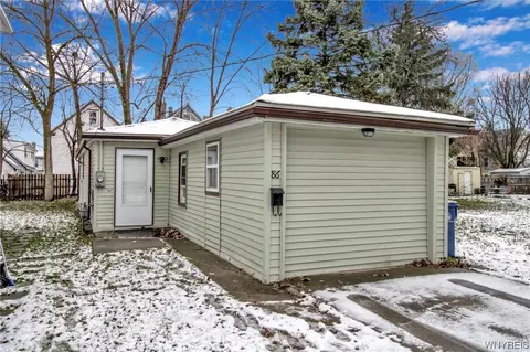 86 Bush St, Buffalo, NY 14207