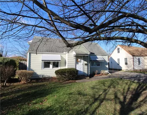 190 Knox Ave, West Seneca, NY 14224